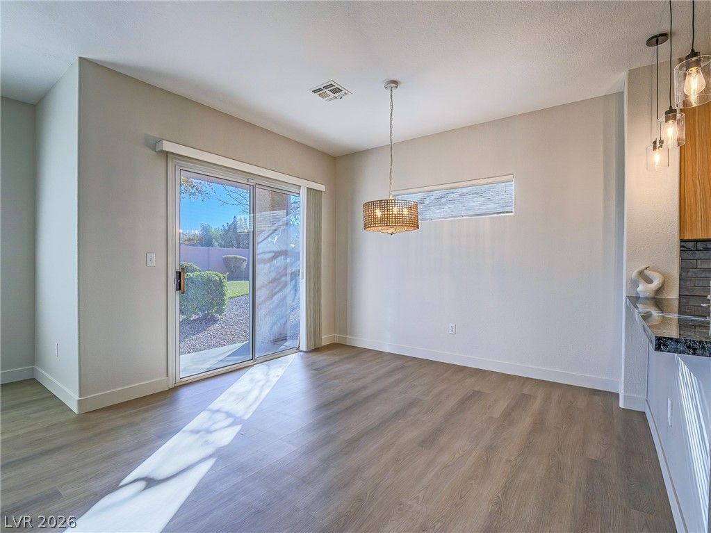 1510 Fieldbrook Street — photo 4