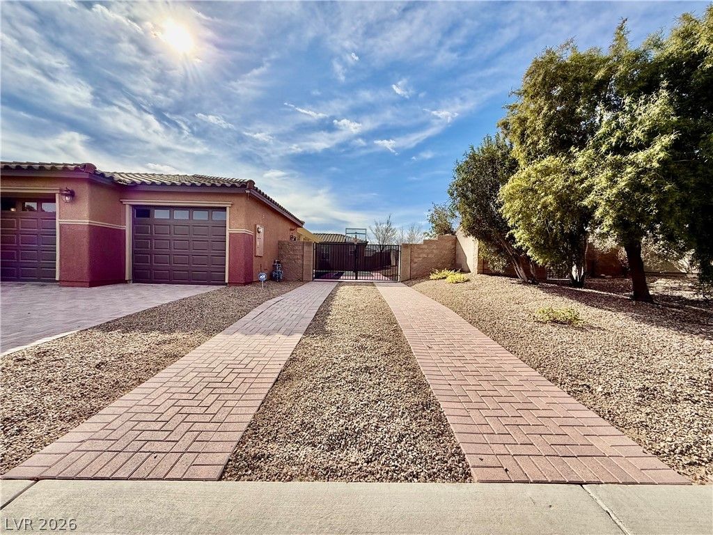 8455 Creekstone Court — photo 5