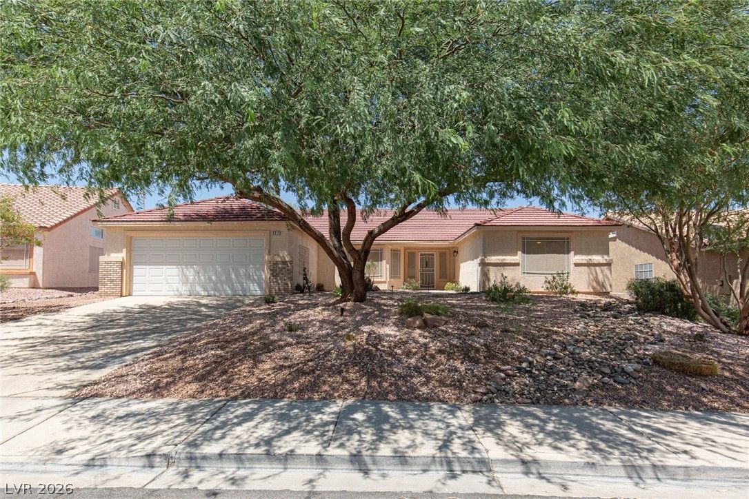 327 Perry Ellis Drive — photo 2