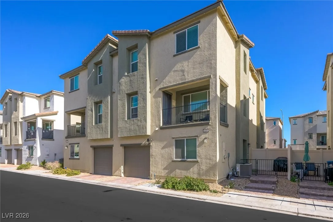 6944 Spicy Merlot Street — photo 2