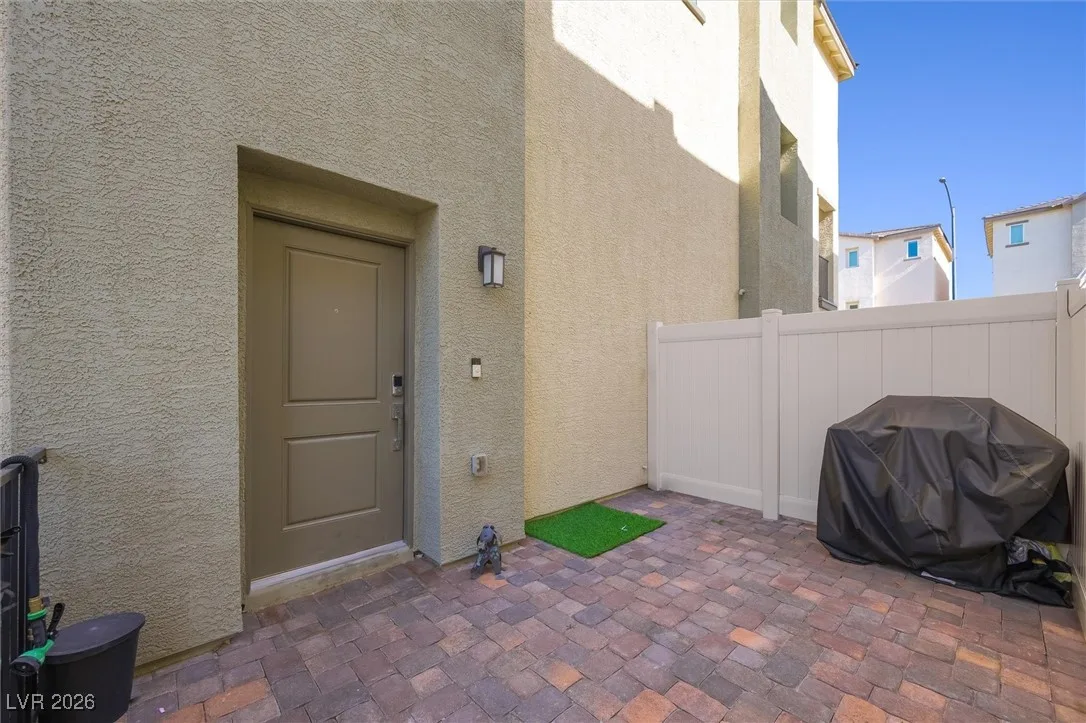 6944 Spicy Merlot Street — photo 4