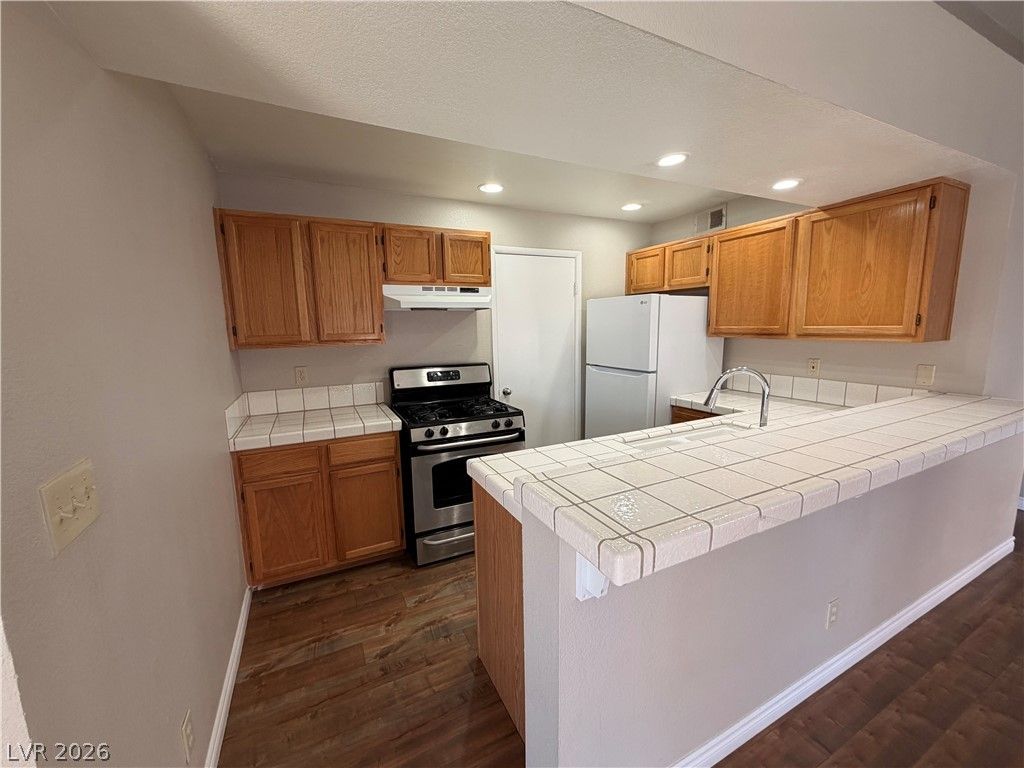 7570 West Flamingo Road 231 — photo 4 of 13