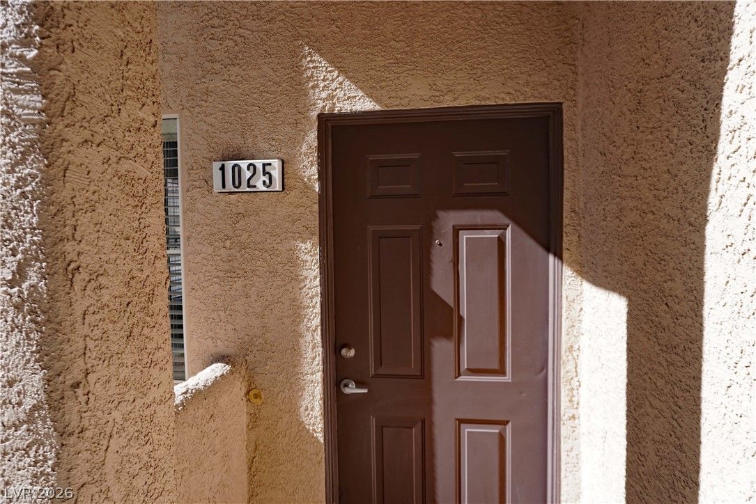 5250 South Rainbow Boulevard 1025 — photo 2