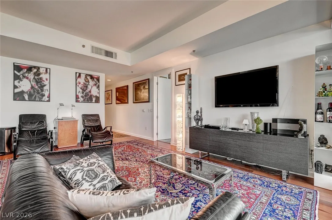 4525 Dean Martin Drive 2909 — photo 3