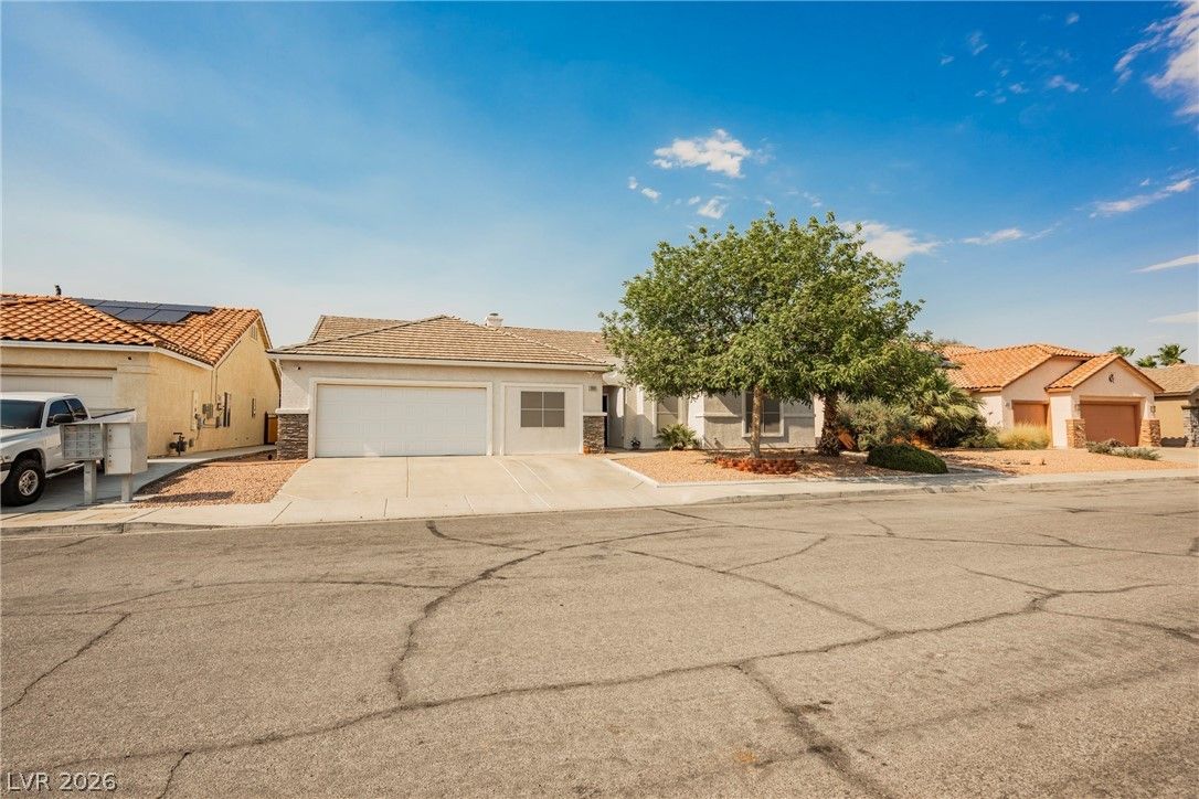 1008 Beaver Crest Terrace — photo 4