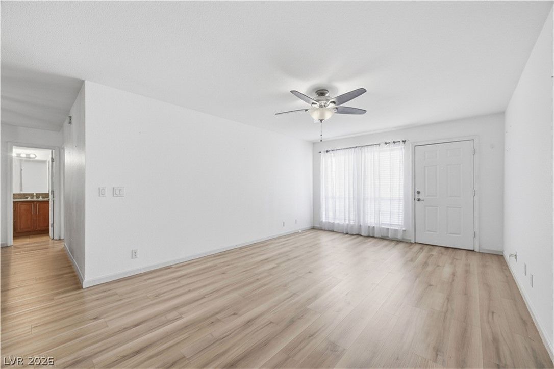 2838 Geary Place 4017 — photo 5