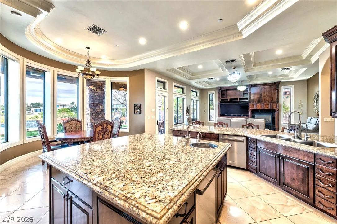 1581 Villa Rica Drive — photo 4