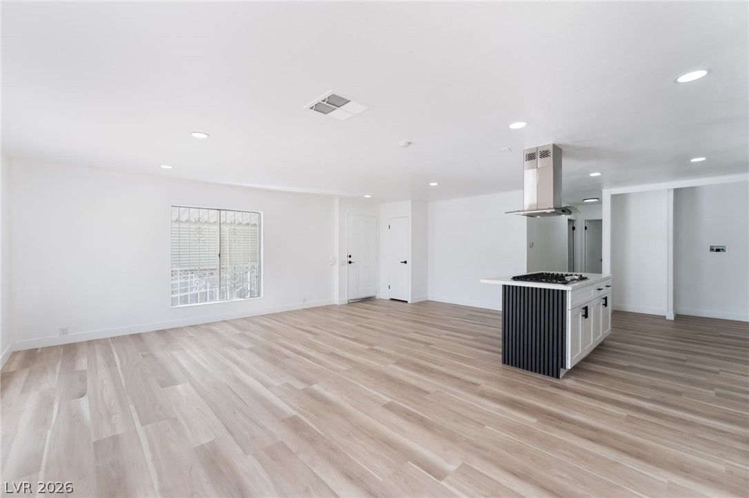 4980 Ridge Drive — photo 5