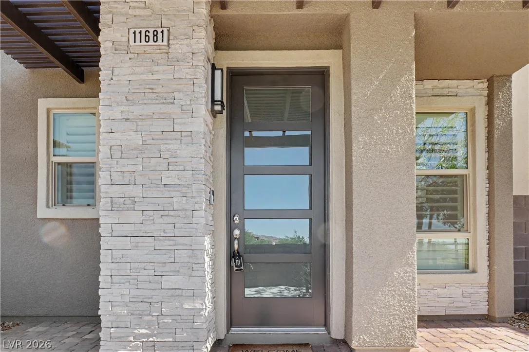 11681 Redwood Mountain Avenue — photo 4