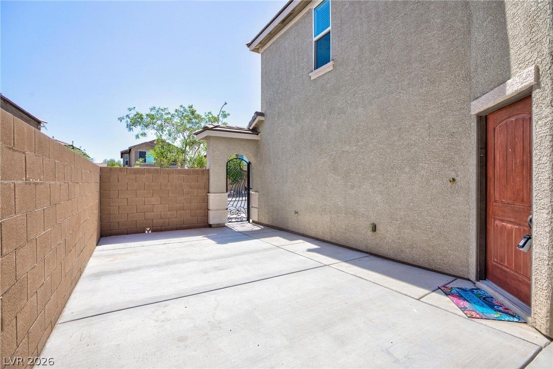 1037 Water Cove Street — photo 5