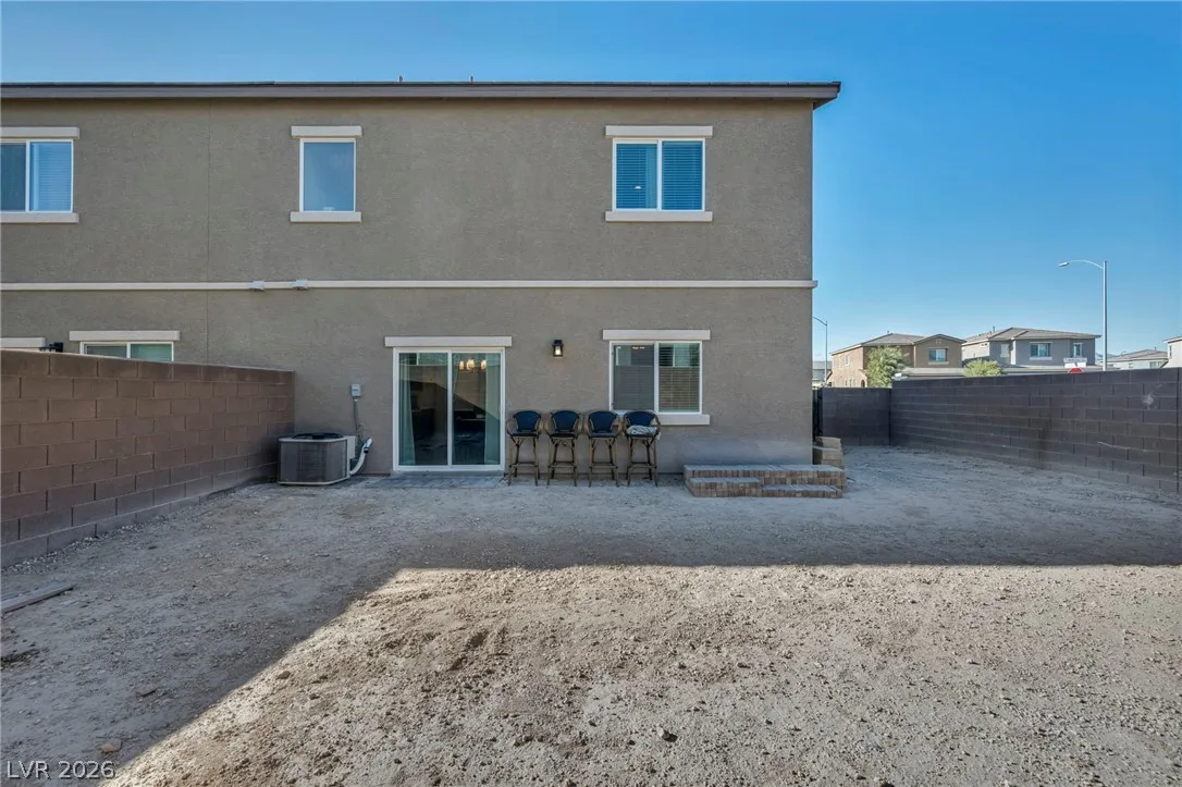 1626 Dakota Group Avenue — photo 5 of 40
