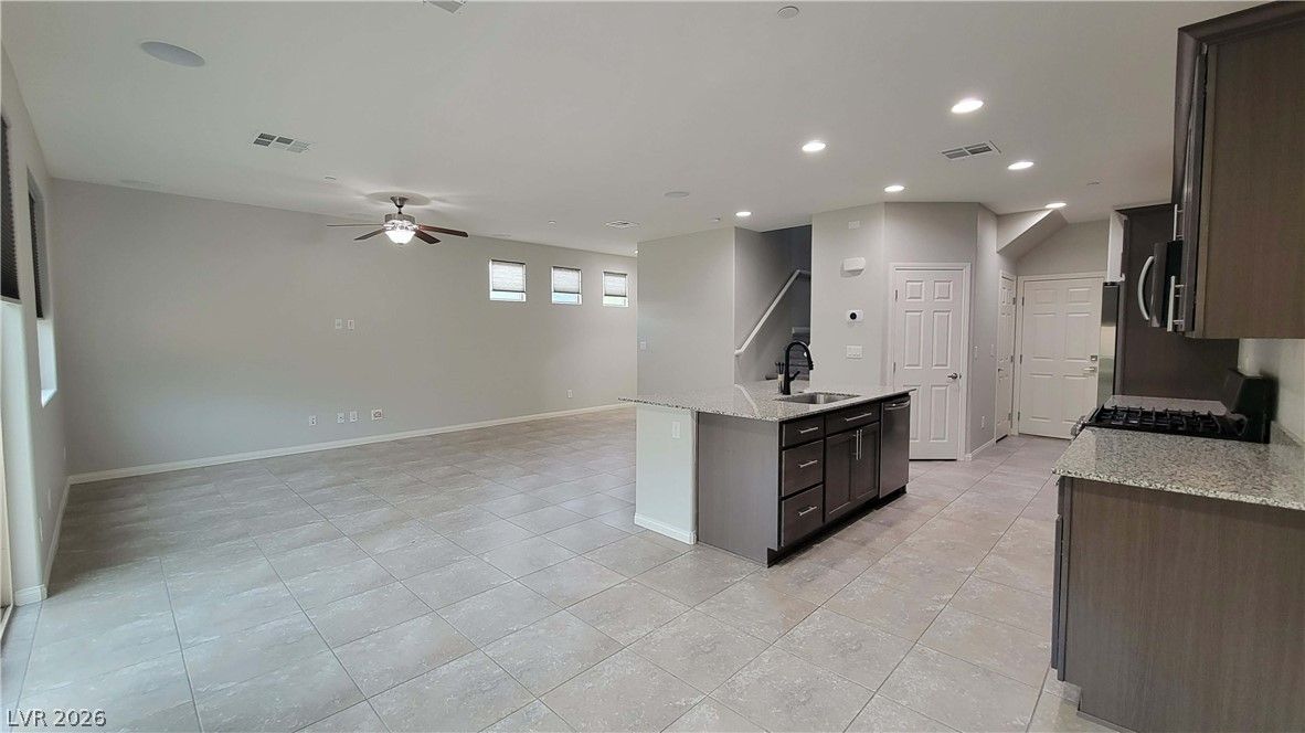 2276 Sky Island Drive — photo 5