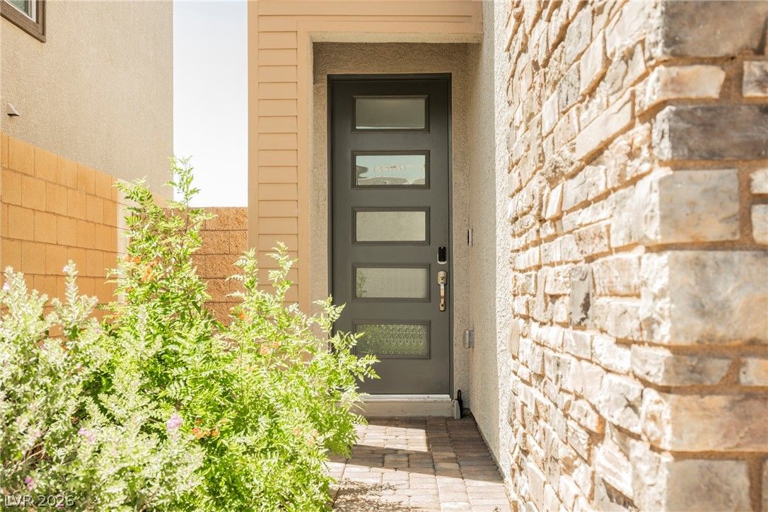 9807 Mojave Mountain Street — photo 3