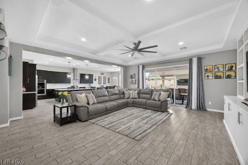 9778 Mosaic Canyon Court — photo 5