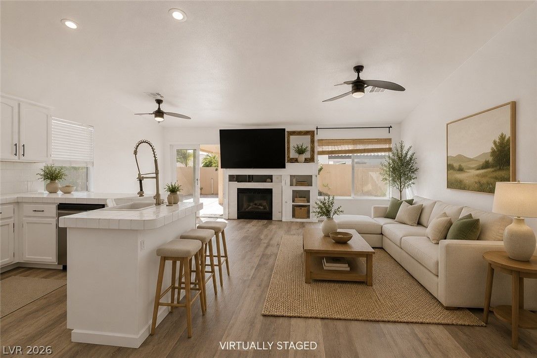 2305 Lone Ridge Court — photo 5
