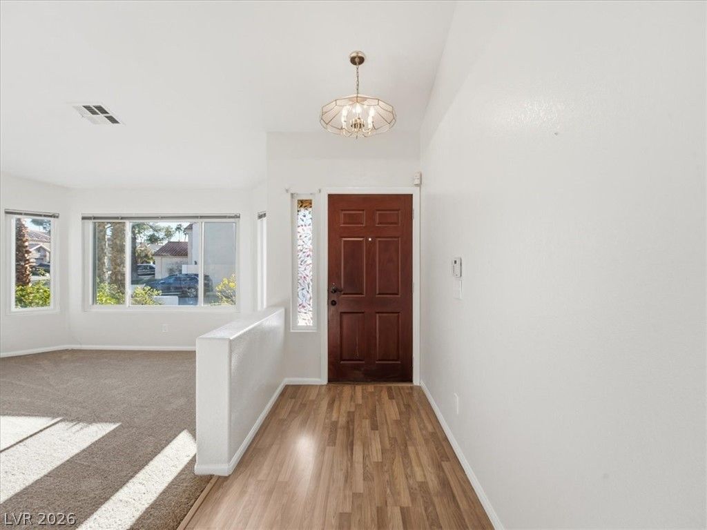 924 Sitting Bull Drive — photo 4