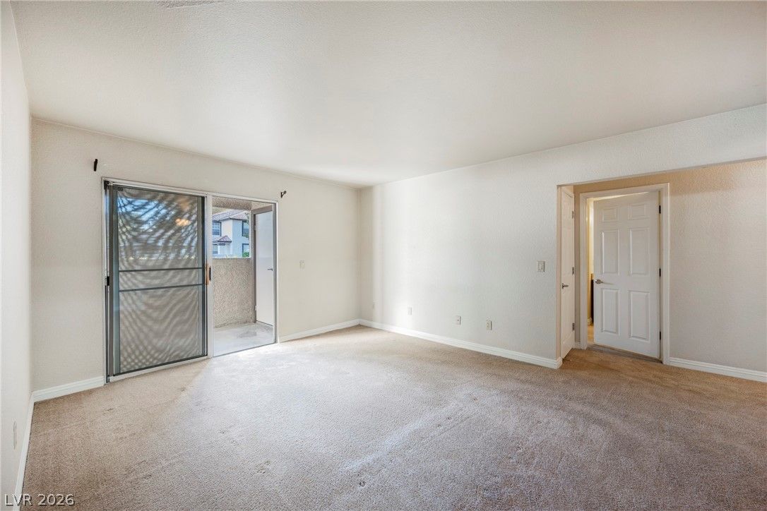 2606 South Durango Drive 152 — photo 5