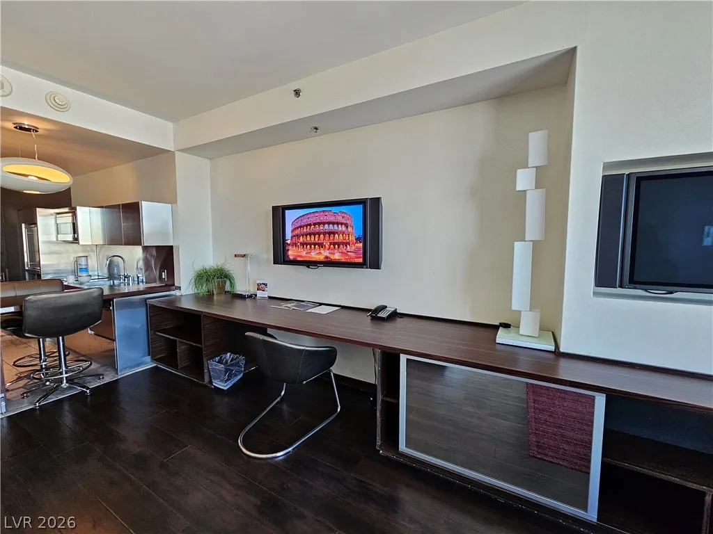 4381 West Flamingo Road 2208 — photo 5