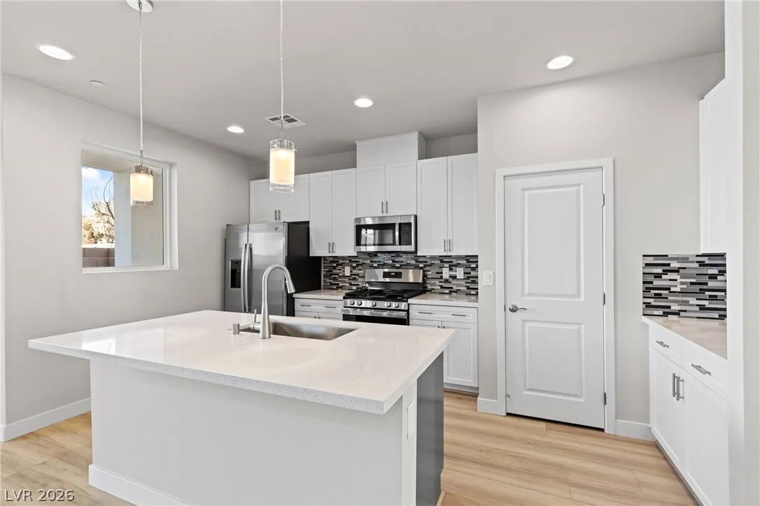 8629 Ensworth Street 105 — photo 4