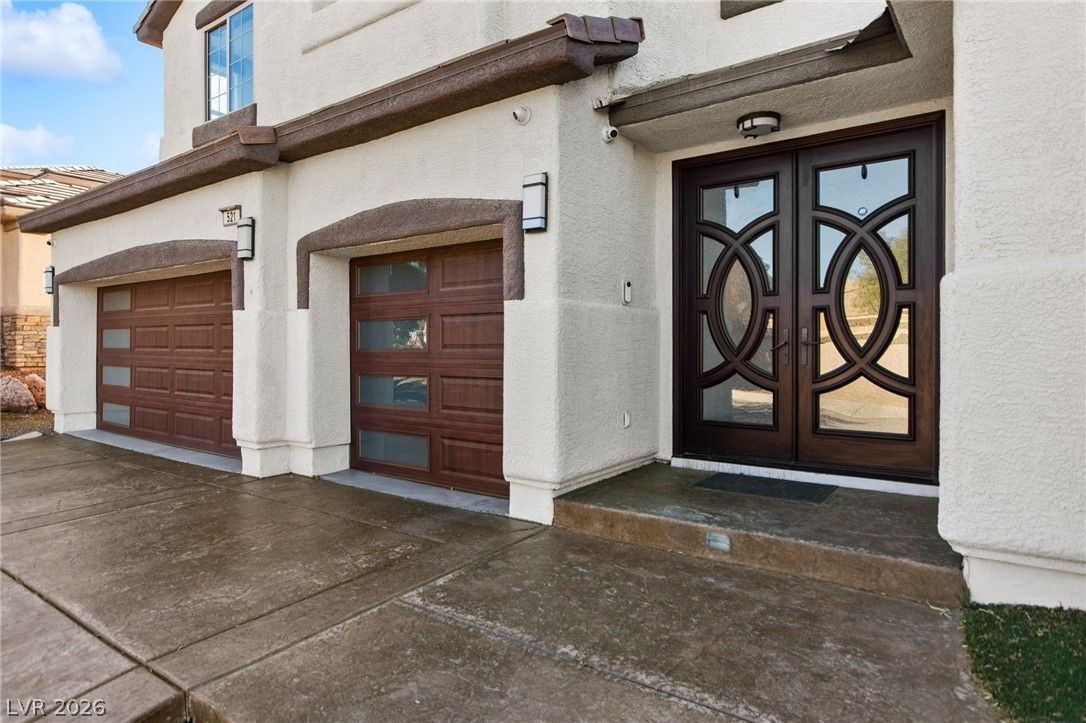 521 Kanani Court — photo 2