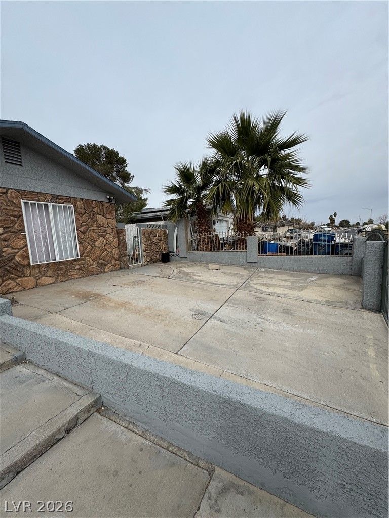 3643 Indios Avenue — photo 3