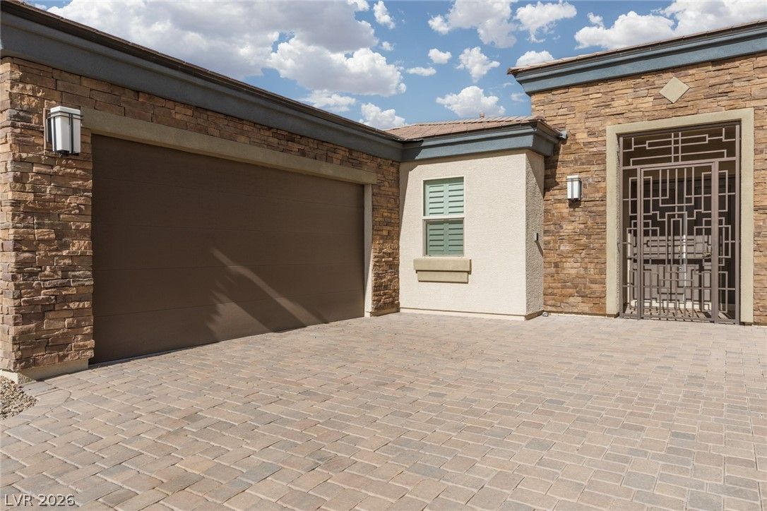 10320 Mystic Ledge Court — photo 5