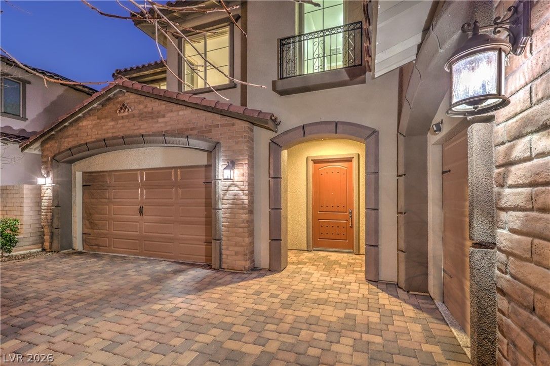 12006 Vento Forte Avenue — photo 3