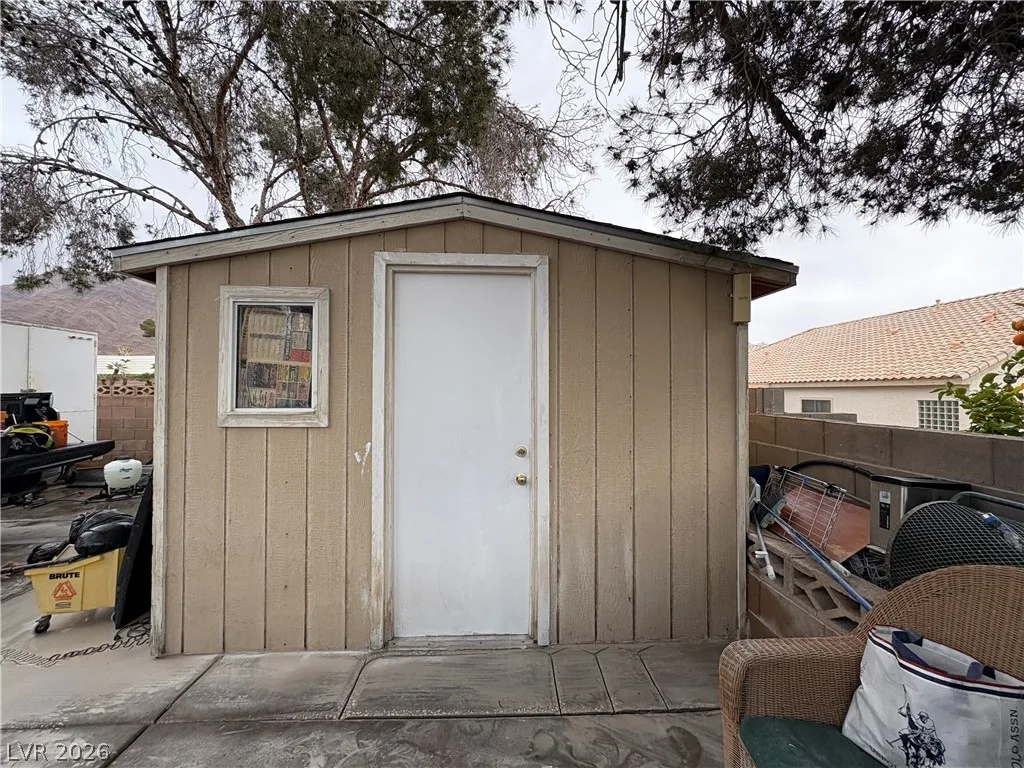 107 Ortiz Court — photo 4