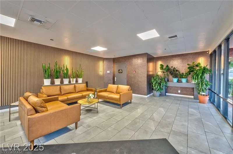 3930 University Center Drive 809 — photo 4