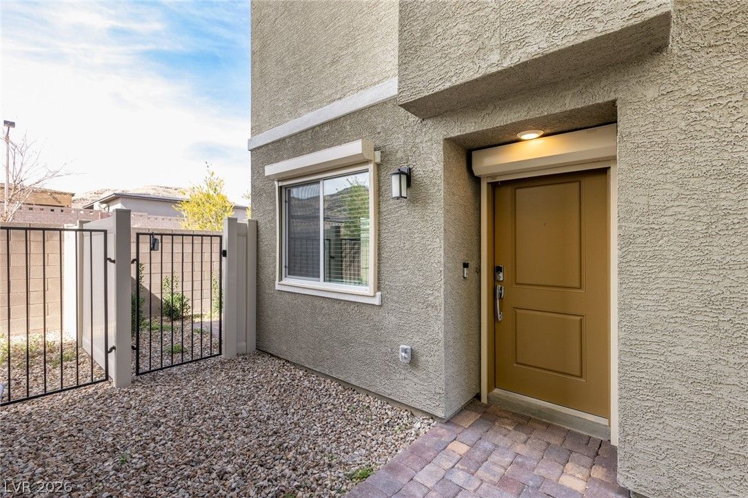 6829 Prairie Pearl Street — photo 4