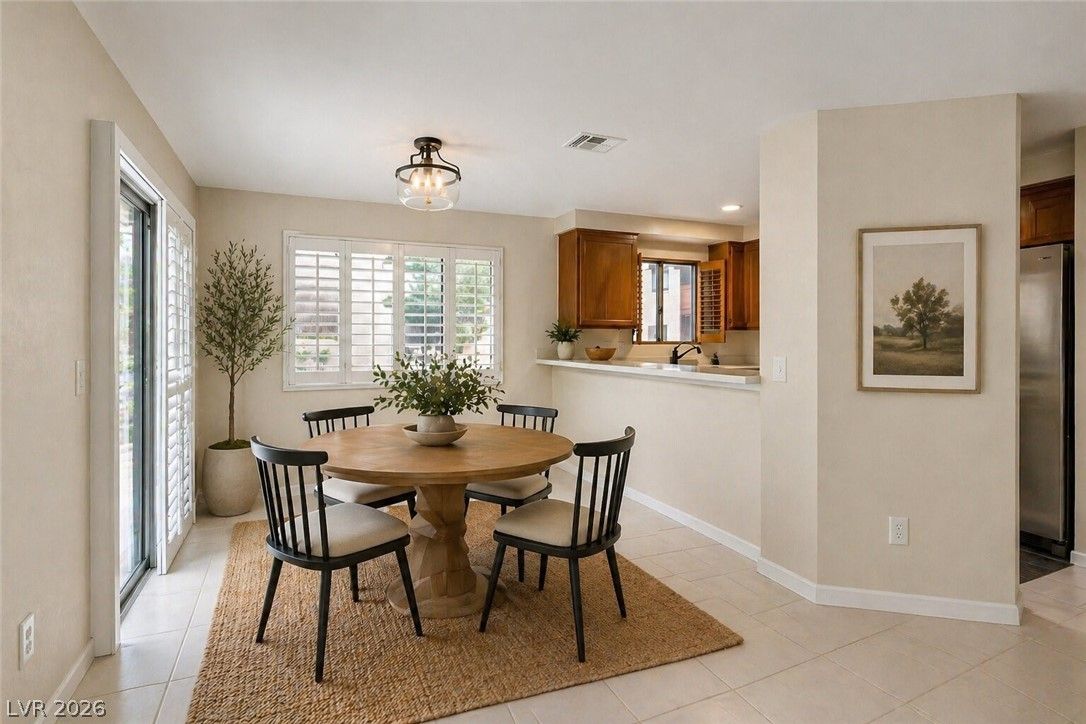 6885 Tamarus Street 101 — photo 4