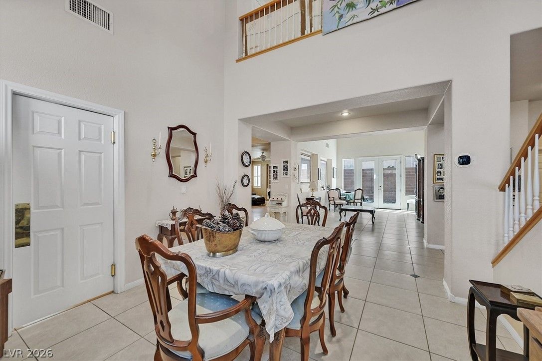 10105 Shore Pine Avenue — photo 5