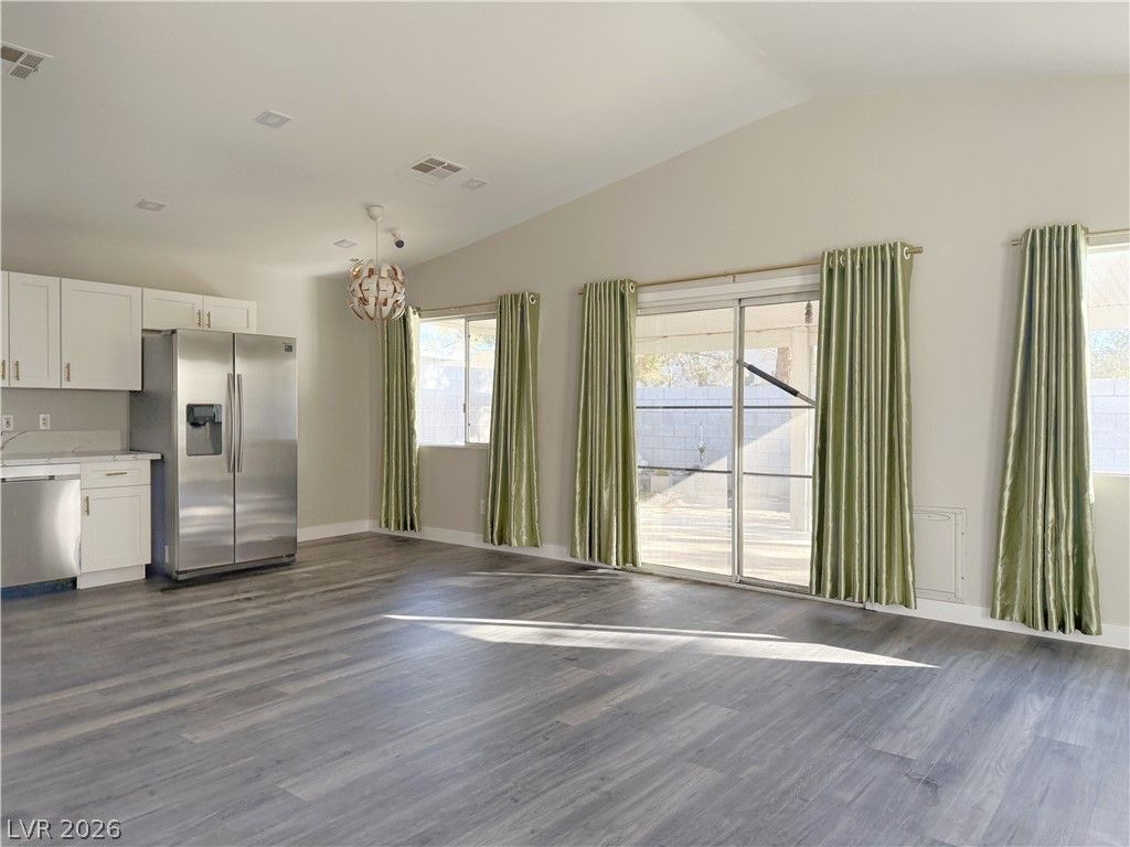9362 Santa Fe Rose Street — photo 4 of 30