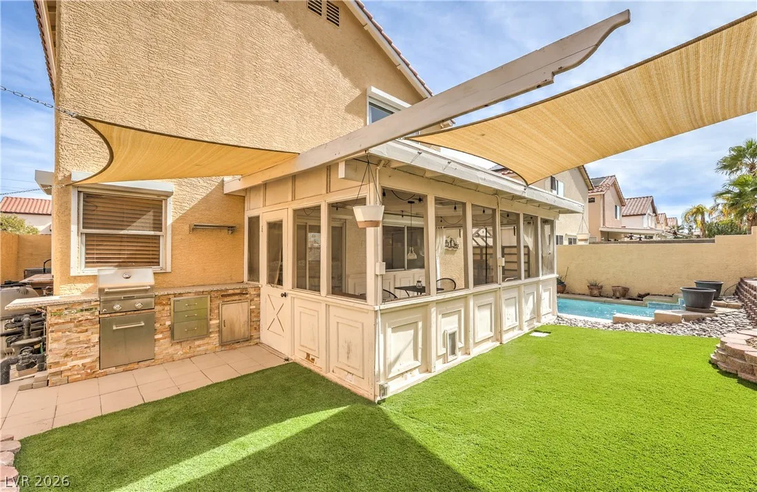1005 Rainbow Meadows Drive — photo 4