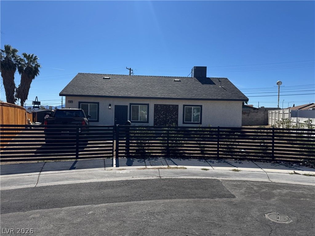 120 Pico Way — photo 2