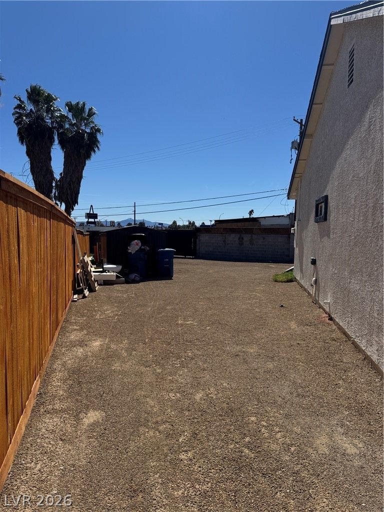 120 Pico Way — photo 3