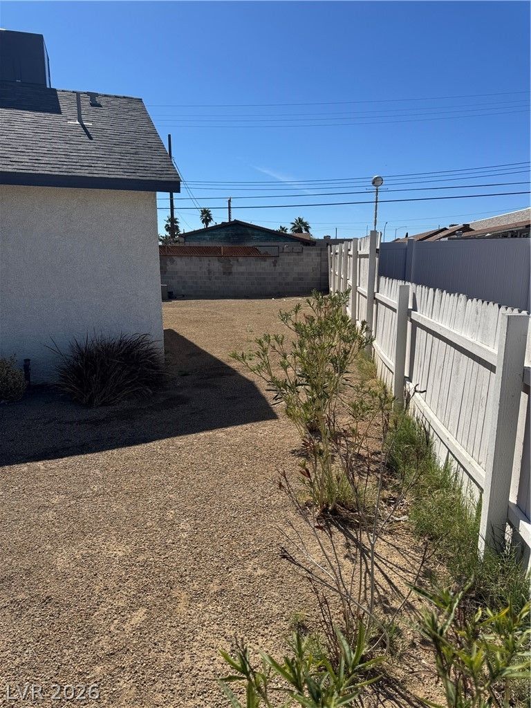120 Pico Way — photo 4