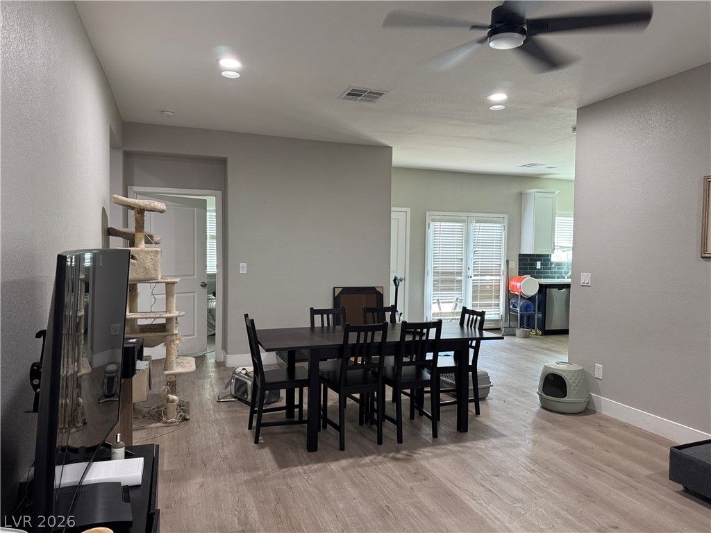 120 Pico Way — photo 5