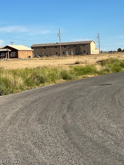 2300 East Ambush Street — photo 4