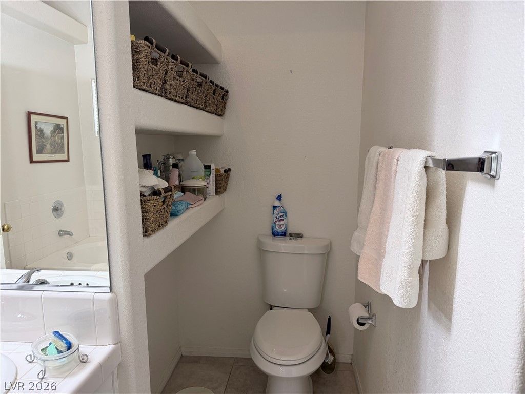 Photo 25