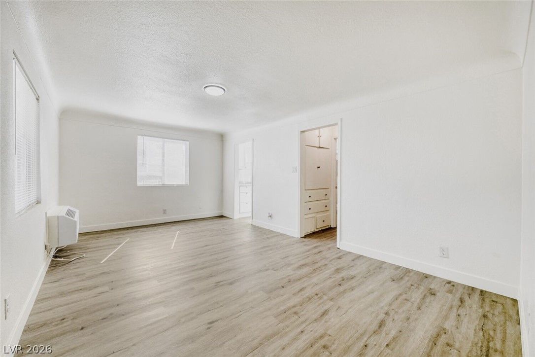 1014 North 4th Street 1-10 — photo 5