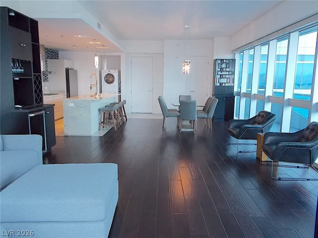 4471 Dean Martin Drive 2909 — photo 3