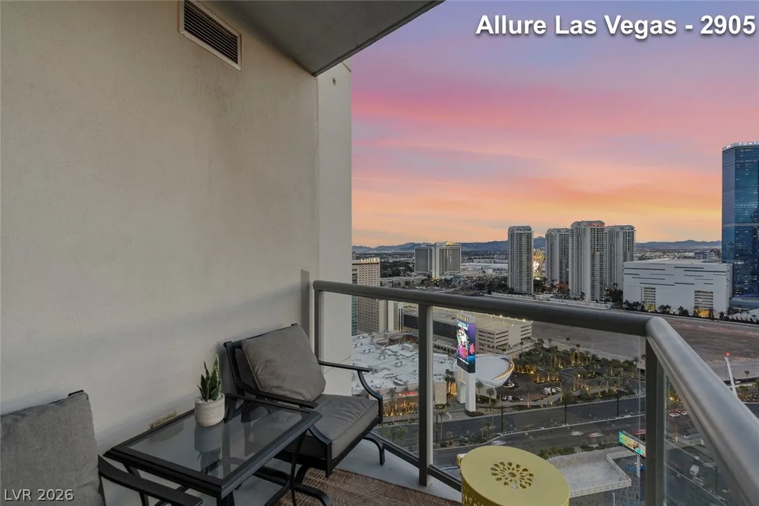 200 West Sahara Avenue 2905 — photo 4