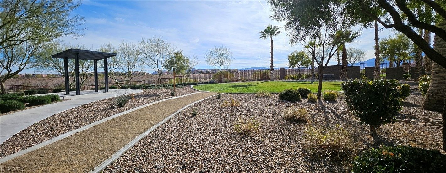 8522 Tiny Deer Street — photo 4 of 23