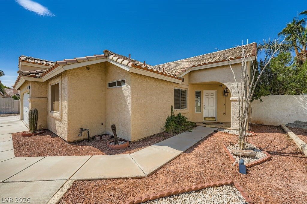 6282 Crespo Court — photo 5