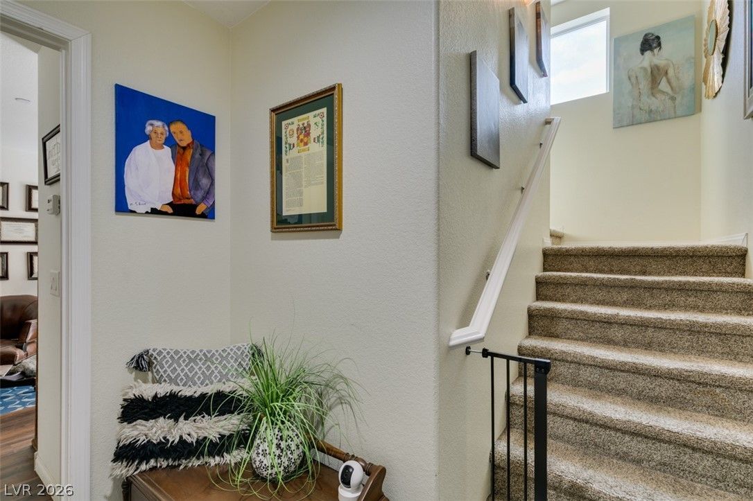 1525 Spiced Wine Avenue 17105 — photo 4