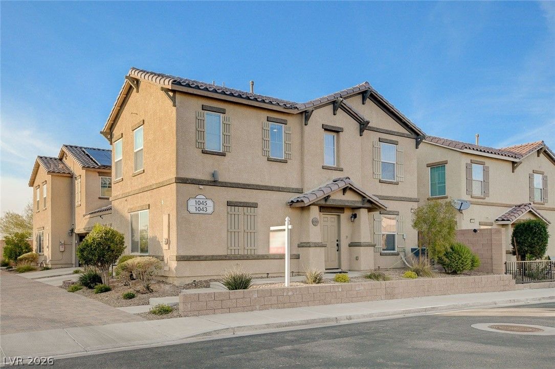 1045 Spotted Saddle Street — photo 1