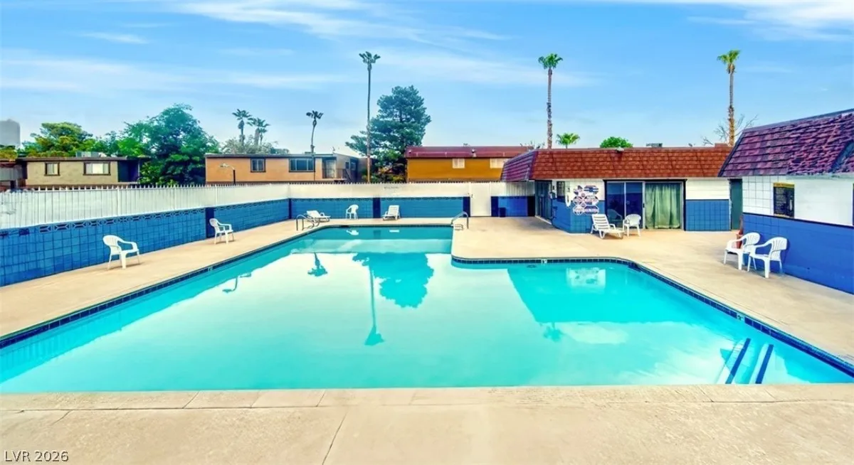 4674 Monterey Circle 1 — photo 2 of 8