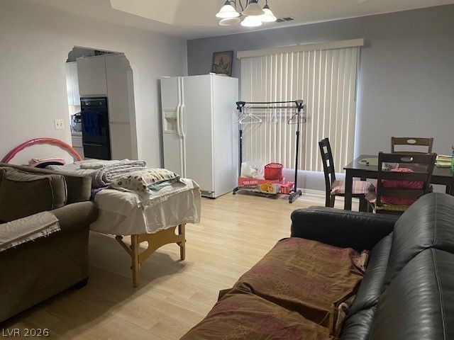 1415 Santa Margarita Street C — photo 4 of 20