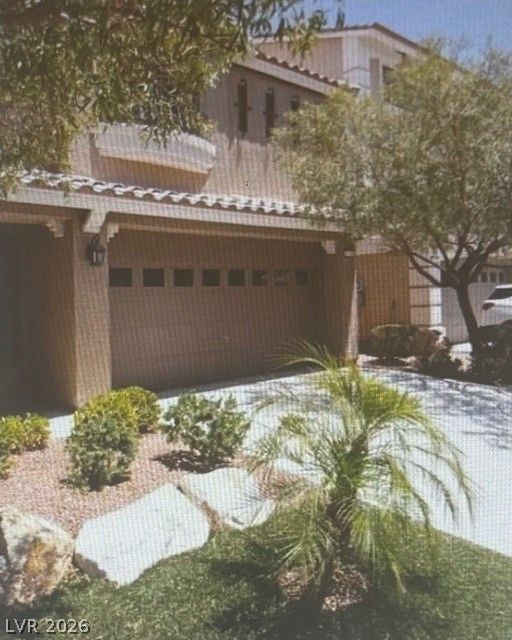 9758 Panther Hollow Street — photo 4 of 40